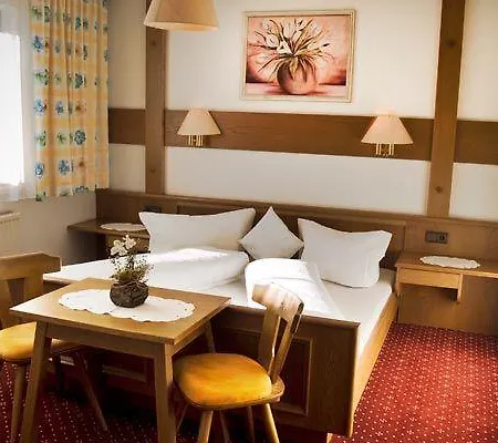 Apart Lechleitner Ischgl Room photo